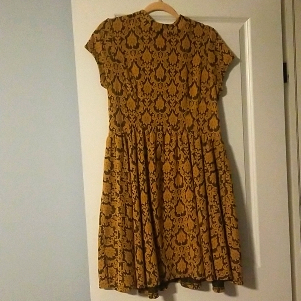 Ladies dress